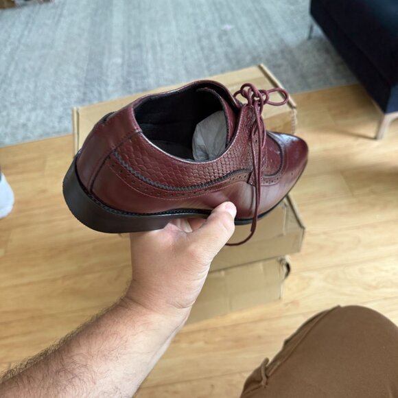 Santimon Men's US 7 - 11 Red Derby Crocodile Pattern Pointed Toe Brogue Shoes - Picture 8 of 12